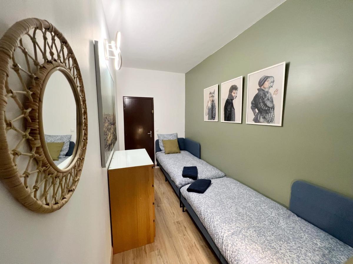 116 Chic & Cosy Grand Appart Moderne 65M2 Hypercentre Wifi Smart Tv Netflix Apartment Saint-Etienne  Bagian luar foto